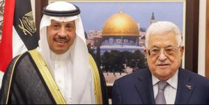 سفیر عربستان در رام‌الله: محمود عباس به من گفت که رئیس فلسطین ملک سلمان است!