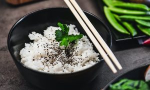 چینی ها برنج رو چطوری میخورند که چاق نمی شوند؟