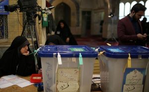کیهان: مسئولان جلوی انتخاب اشتباه مردم را بگیرند