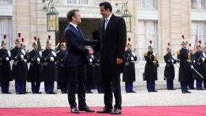 دیدار تمیم بن حمد با ماکرون در پاریس؛ قطر ۱۰ میلیارد یورو در فرانسه سرمایه‌گذاری می‌کند