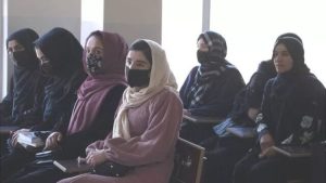 قانون جدید طالبان: تحصیل دختران در بسیاری از رشته‌های دانشگاهی، ممنوع شد