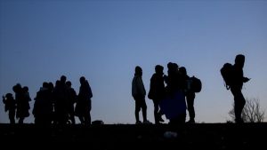 گارد ساحلی ترکیه در استان ازمیر ۴۴ مهاجر غیرقانونی را از خطر مرگ نجات داد
