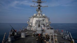 تنش در دریای سرخ؛ سنتکام: نیروی دریایی آمریکا ۱۵ پهپاد حوثی‌ها را سرنگون کرد