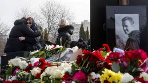 رئیس سرویس اطلاعات خارجی روسیه: ناوالنی به مرگ طبیعی درگذشت؛ اظهارات ماکرون خطرناک و غیرمسئولانه است