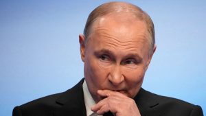 نمایش پیروزی پنجم پوتین؛ چه سرنوشتی در انتظار روسیه است؟