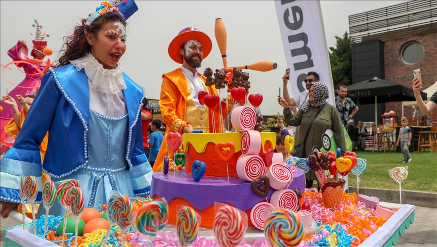 جشنواره کودکان و شکلات در استان ازمیر برگزار شد