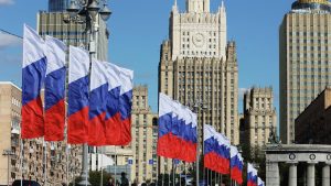مسکو به اعمال تحریم ها علیه ریانووستی و ایزوستیا واکنش نشان داد